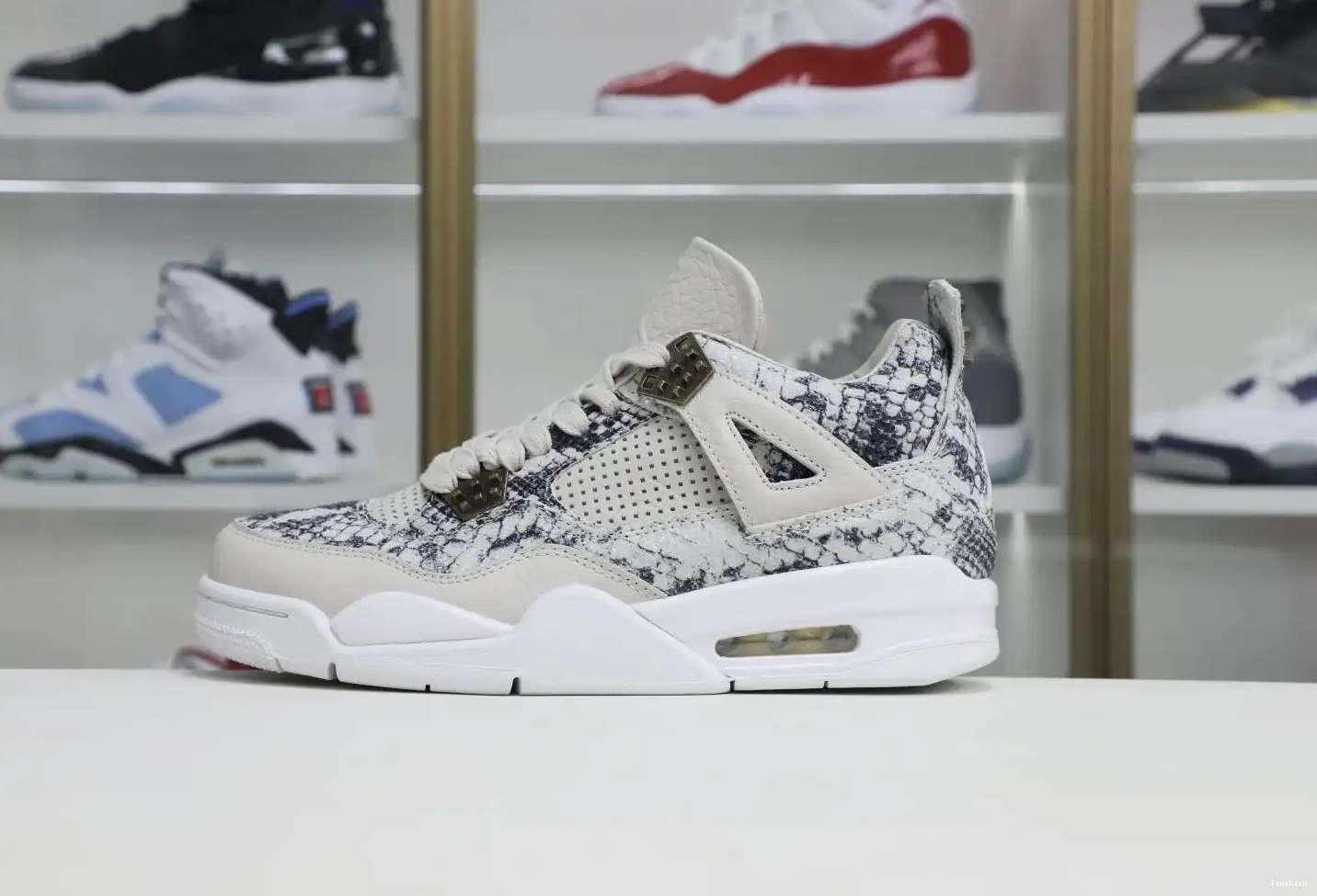 Jordan Jordan snakeskin Air retro 4 0701